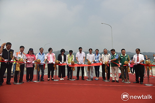 民代爭功搶辦活動  三鶯二橋通車即封道