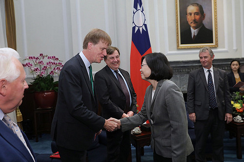 接見英國會議員  蔡英文盼洽簽台英自由貿易協定