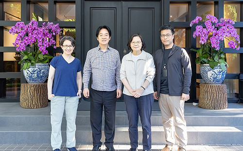 蔡英文赴官邸打氣  賴清德：將人民聲音化為前進力量  帶領台灣走向更好未來
