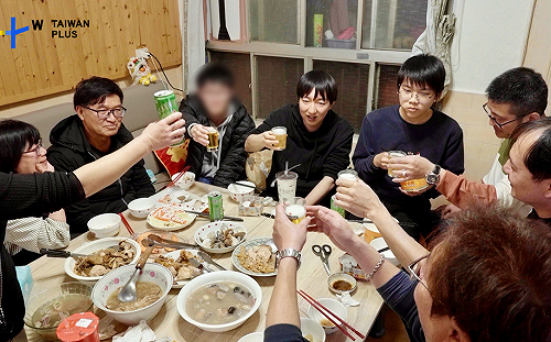 TaiwanPlus多檔國際合製節目將陸續面世 日本紀實節目《May I Stay Tonight》台灣篇打頭陣