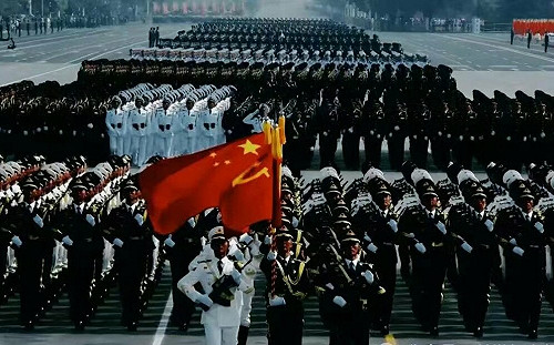 楊宏基觀點》中國閱兵式下的軍事現代化觀察:新武器與舊系統的雙重面貌