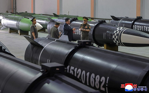 金正恩「順道」視察導彈軍工企業？！可能就在中國邊界「慈江道」