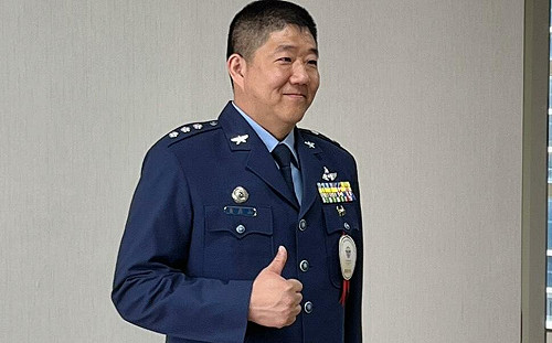 互嗆?兩岸戰機空中起口角惹議 第一線F-16現役飛官全說了!