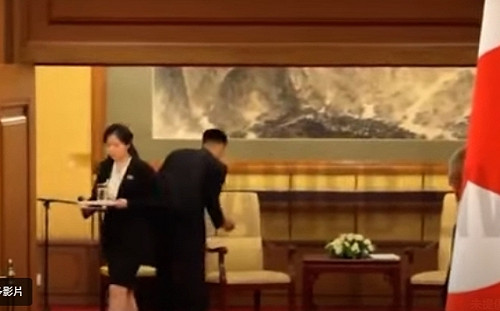 (影) 金正恩急滅生物跡證! 防「盟友」如防敵 會普丁後特工被拍到「做這事」.....