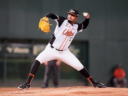 蒙德茲6局好投　獅隊利用關鍵暴投搶下6連勝