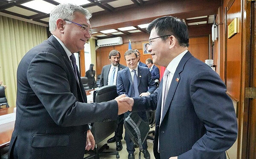 情「義」相挺！義大利國會訪團人數破紀錄 林佳龍：彰顯對台重視 