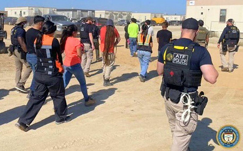 美國抓移民執法  南韓LG工廠被逮逾300人