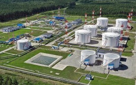 (影)供油管線被炸斷 莫斯科陷能源危機!烏「地獄」無人機還大轟這工廠.....