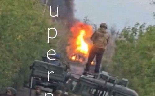 （影）烏軍光復紅軍城旁數據點! 克里米亞通訊中心與俄補給彈藥庫挨轟