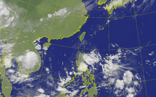 今高溫炎熱恐飆破36度 午後雷陣雨擴大
