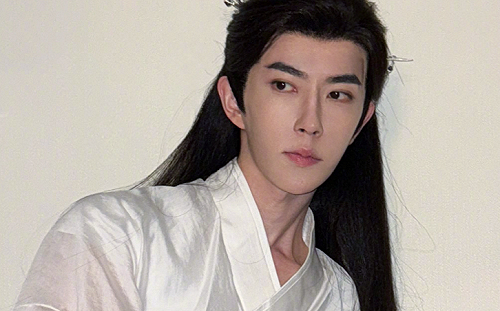 于朦朧墜樓亡「陰謀論瘋傳」？微博官方「清洗」60多個帳號