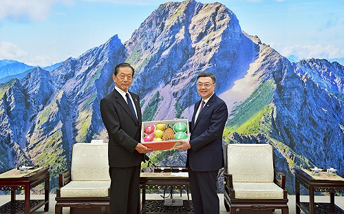 接見日本台灣交流協會隅修三會長 卓揆盼深化高科技領域合作