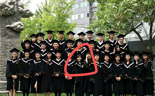 她是于朦朧案「皮條客」? 設局邀宴 遭肉搜早識程青松 這「紅三代」全網訊息被刪