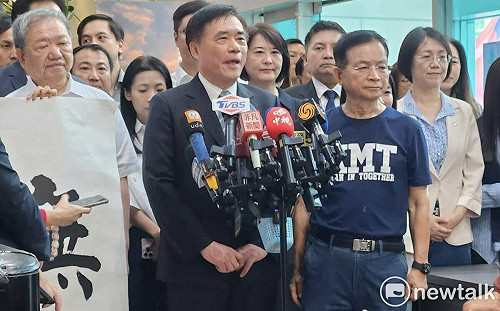 浩大陣容登記選主席 郝龍斌：最大誠意成就「藍白合」　