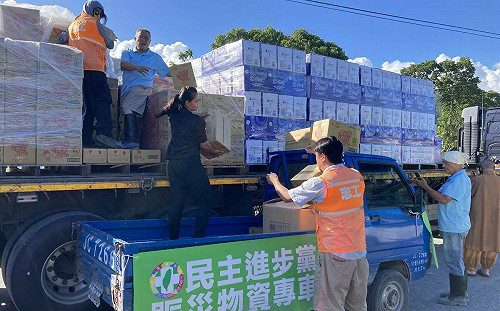 光復車站設志工分配站 當地物資充足已停募