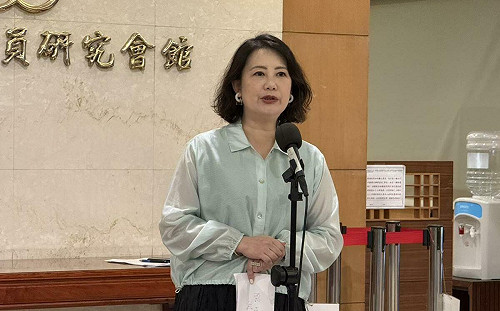 黨團群組外洩掀風波   吳思瑤轟蔡正元：不道德竊錄、惡意帶風向 