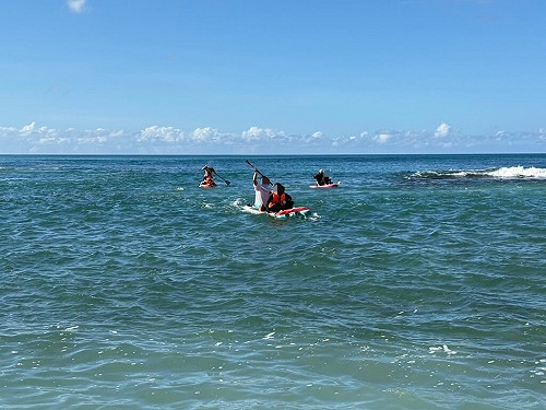 屏東遊客浮潛遭離岸流帶離　15人全獲救