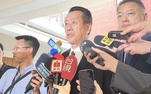 澳媒揭中共滾裝船攻台計畫 顧立雄：已納兵推與實兵演練