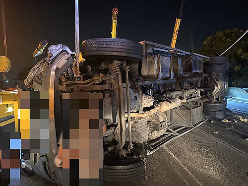 國1彰化段3車事故全線一度封閉　3人受傷送醫