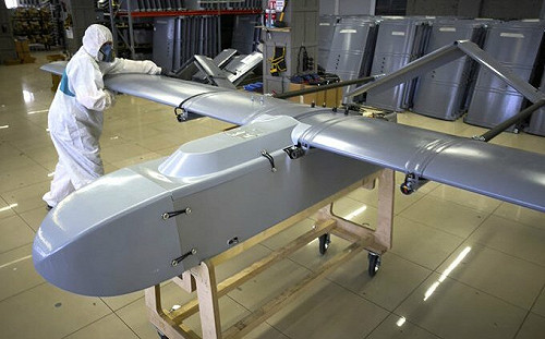 (影) 無人機蜂群「瞬間如雨般落下」! 美新反制武器亮眼 歐洲強化對烏援助