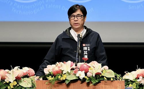 賴瑞隆勝出代表民進黨參選高雄市長   陳其邁：重要是團結和整合