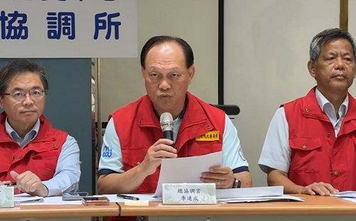 坐鎮前進協調所指揮 季連成：預計今天中午前家戶清淤達100%