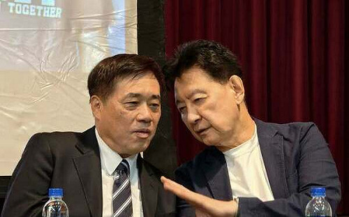 郝龍斌控網軍猛攻 趙少康喊中國別介選 李明哲：他們只是覺得，為何不是支持自己？