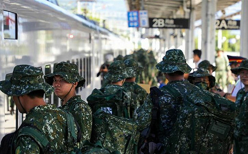 陸軍特戰弟兄發文「我們不要掌聲，只想找到祢」！搜救心聲逼哭12萬人