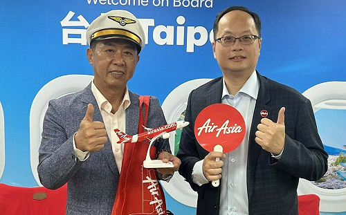 高雄直飛北海道 1！  許智傑爭取2026再開福岡、雅加達航線