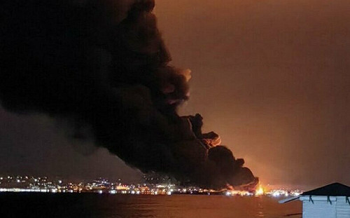 (影) 烏軍扎波羅熱大推進! 疑美給情報 克里米亞油庫大爆炸 黑海俄艦又被炸沉