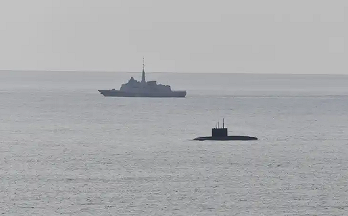 純屬虛構？！俄黑海艦隊否認「新羅西斯克號」潛艦在法國海域故障上浮