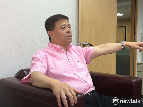 劉文雄昏迷一週 李鴻鈞：請大家集氣