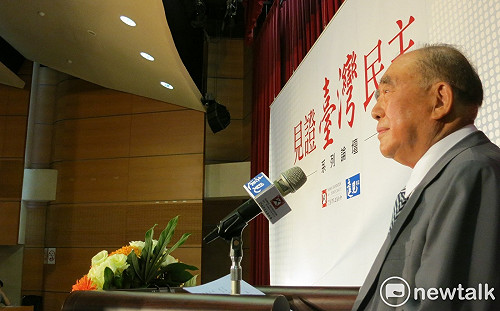 郝柏村：若大陸結束槍桿子 和平統一水到渠成