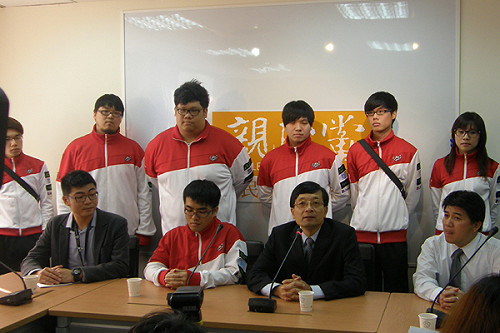 TPA拜會朝野黨團 盼電競產業受重視