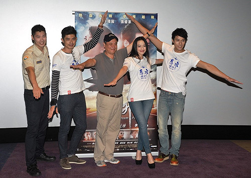 《想飛》特映會 朱立倫、李崗出席挺國片