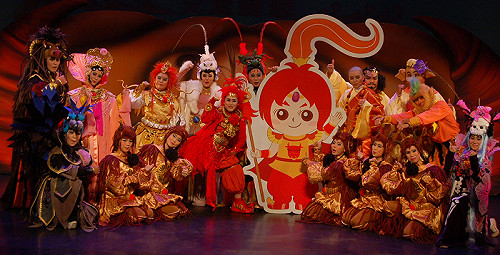 歌仔戲融合舞台劇 明華園3代壓力大