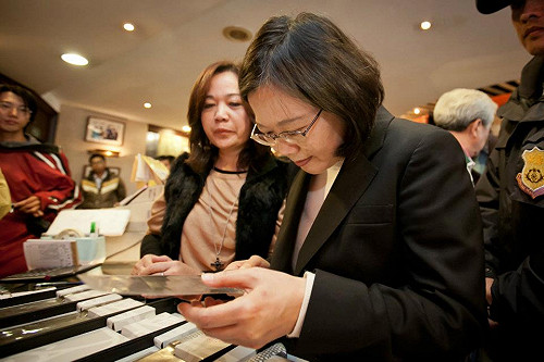 總統選情  未來交易所：蔡領先馬6.4%