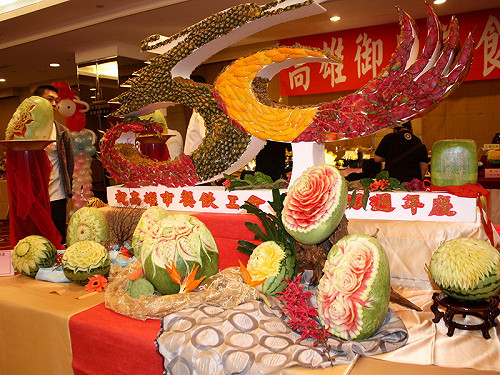 餐飲工會慶半百  美食走秀吸睛百分百