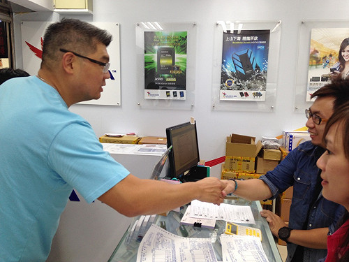 非官方影片惹議  連勝文控對手網軍扭曲