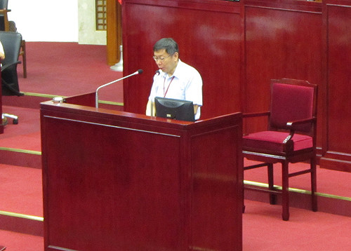 醫生錯誤容忍度低 柯P：會慢慢換成市長腦袋