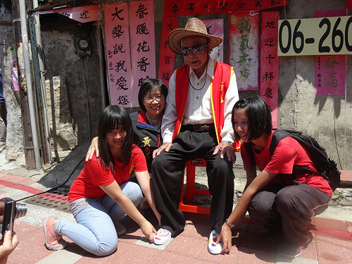 獨居老人淒涼  黃秀霜：古都應建照護網