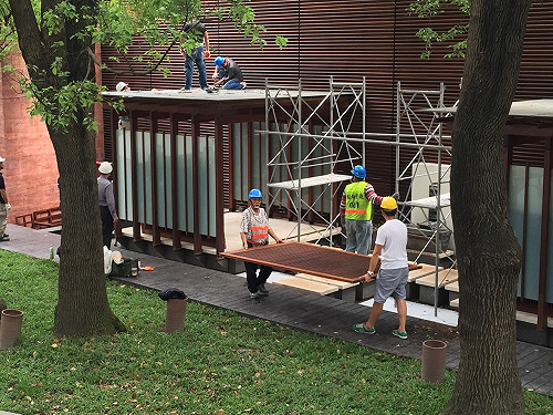 三二行館稱3樓違建有疑慮 北市：推託之詞