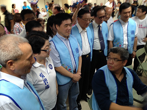 登記太太未現身  連勝文：等她覺得適合時