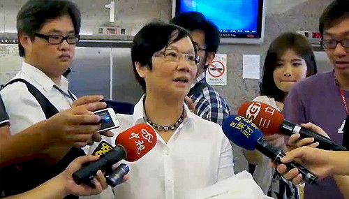 柯P公布帳目  羅淑蕾：將組會計師團隊查帳