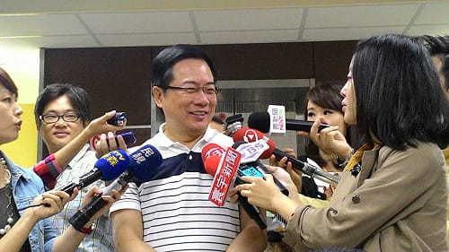 拒綠營協調？蔡正元諷：吸奶要當母親對待