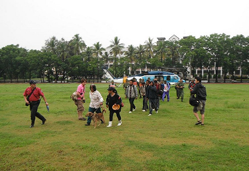 高雄雨勢暫歇  直升機急撤山區民眾