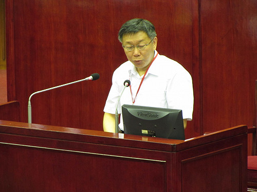豆漿含鈣9成？柯文哲：不要問我 很尷尬