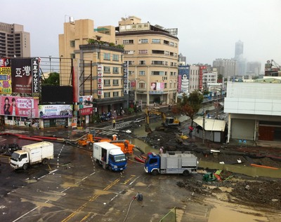 氣爆區再傳氣體外洩   封鎖調查中