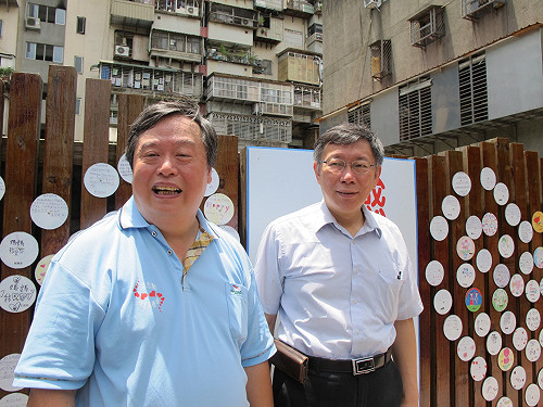 港湖黑壓壓？  柯文哲：別再糗連勝文了