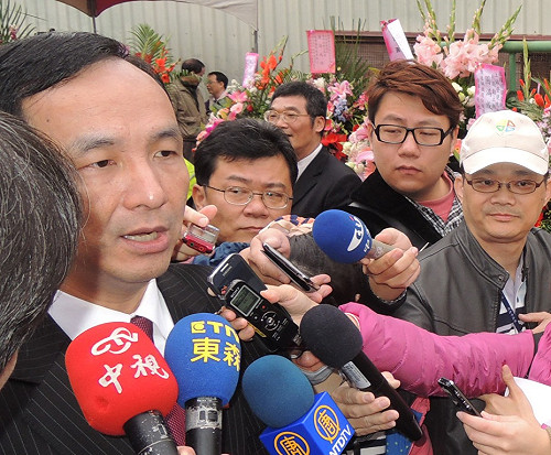 朱立倫論彈性放假促經濟  杜紫軍尷尬